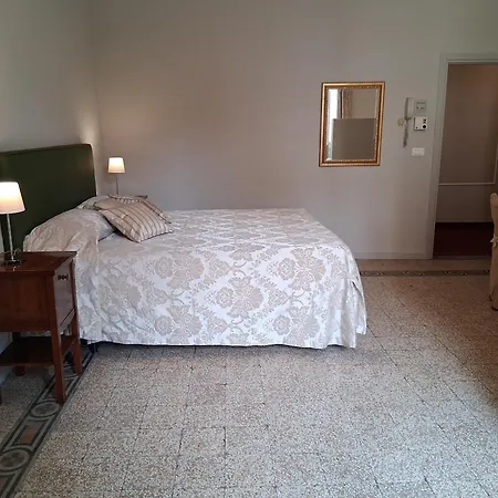 Hotel Tourist House 3*