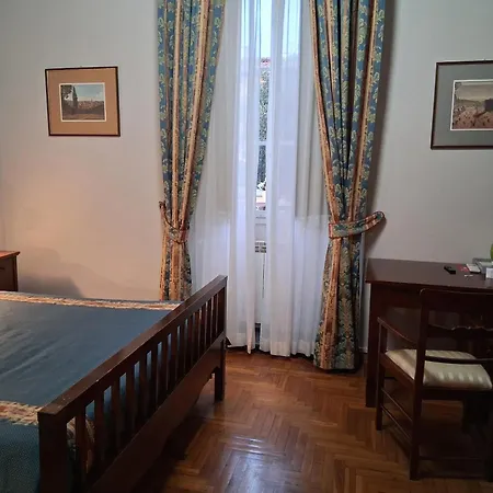 Hotel Tourist House 3*