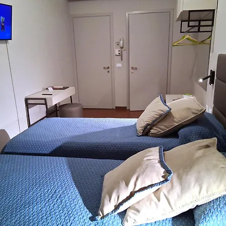 Hotel Tourist House Firenze